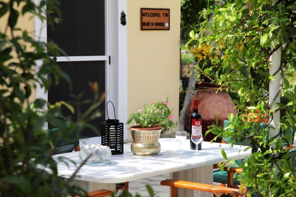 Anthia Private Studio A Breath Away From Beaches Ayios Nikitas Luaran gambar